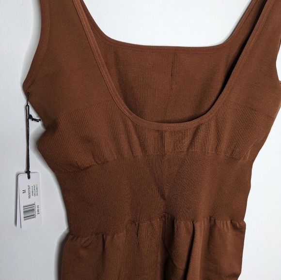 WEWOREWHAT Brown Circular Knit Ribbed Stretch Activewear Bodysuit NEW Size M - Picture 6 of 6